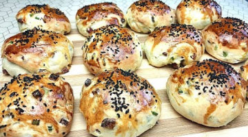 Пышные Булочки с Копченой Колбаской и Зеленым Луком в Духовке